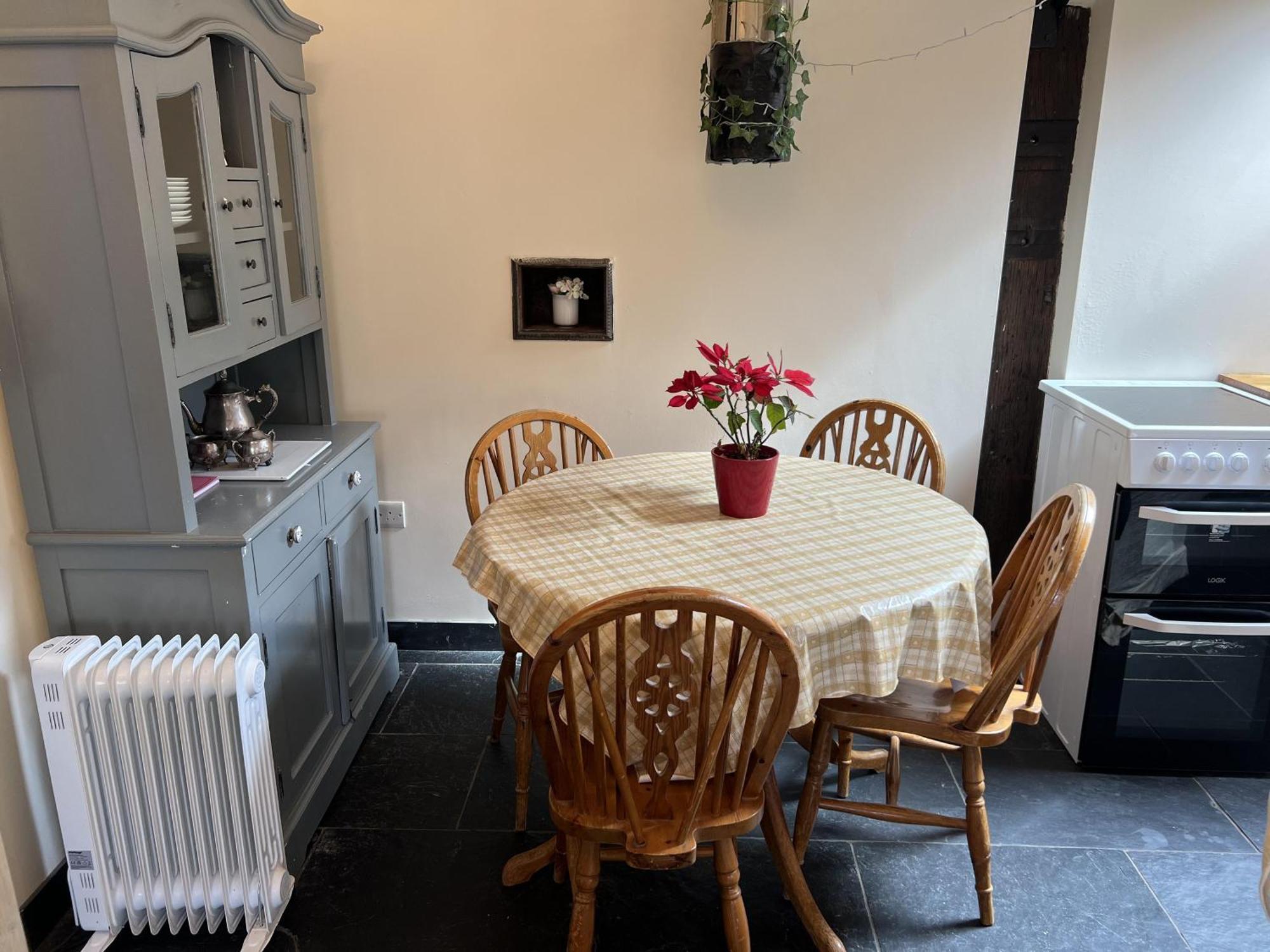 Beautiful 1-Bed House In Gloucestershire Westbury on Severn Exterior foto